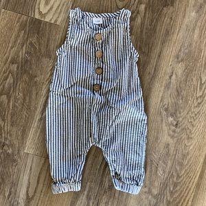 Baby romper